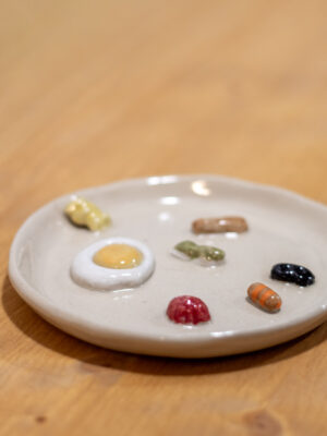 Lille slikfad med clickmix og spejlæg